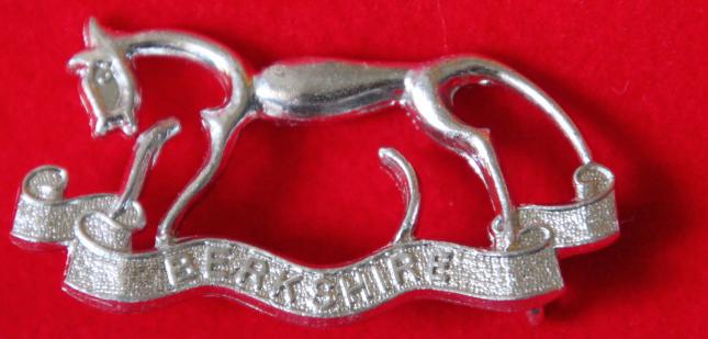 Anodised Berkshire Yeomanry NCO's Arm Badge