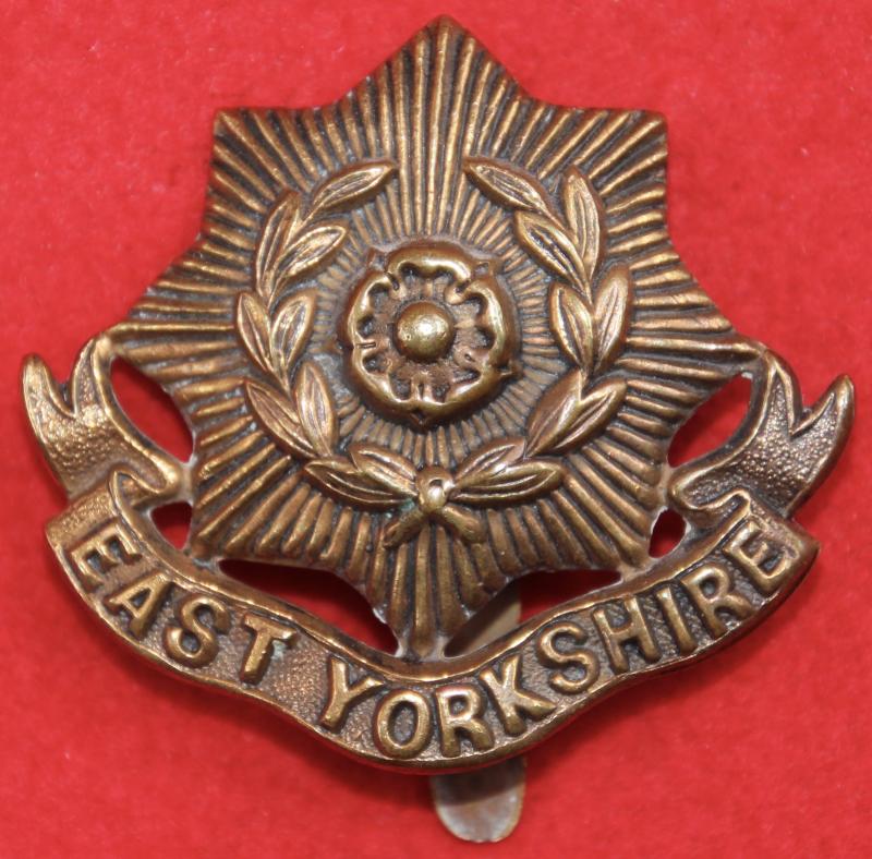 E Yorks (1916) Cap Badge