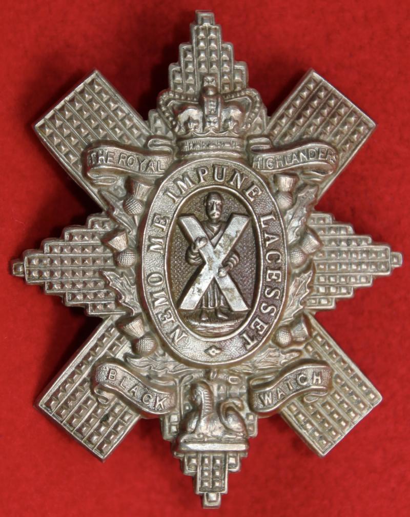 Victorian BW Glengarry Badge