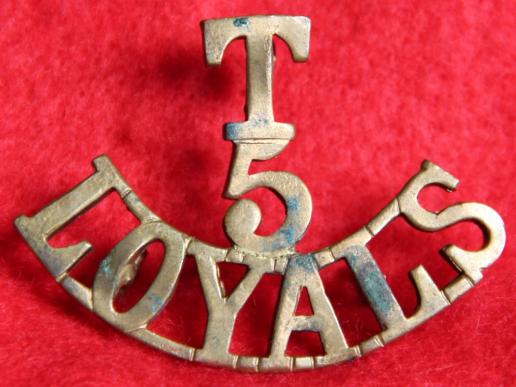 T/5/Loyals Shoulder Title