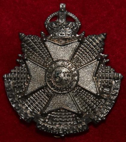 5th Border Cap Badge