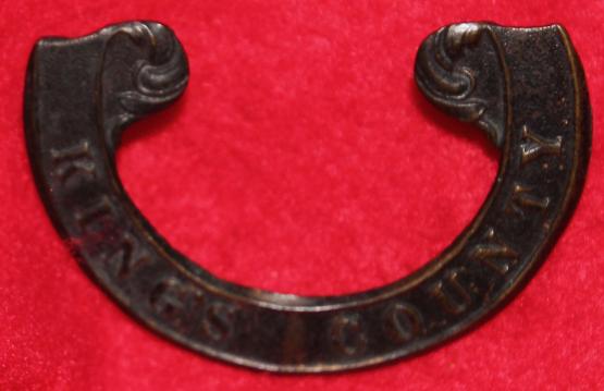 King's County Round Forage Cap Badge