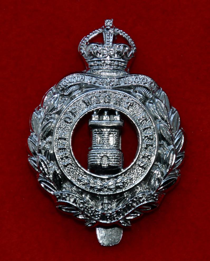 8th Hampshire Cap Badge