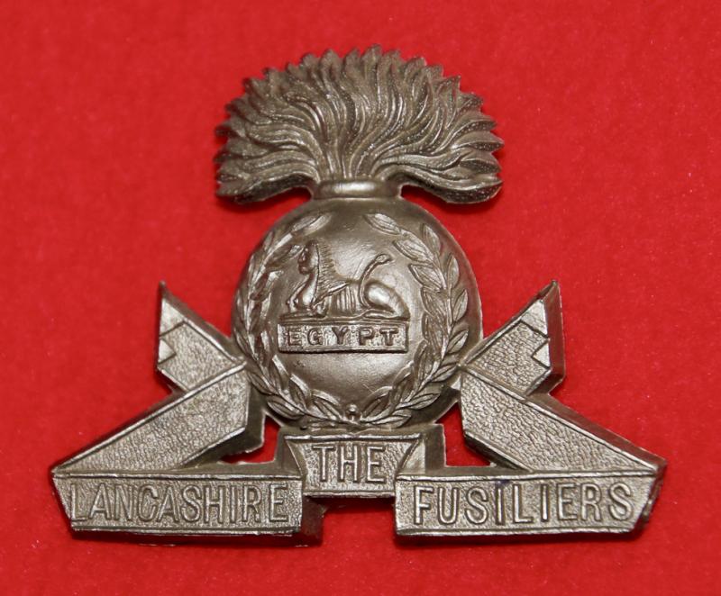 LF Plastic Cap Badge