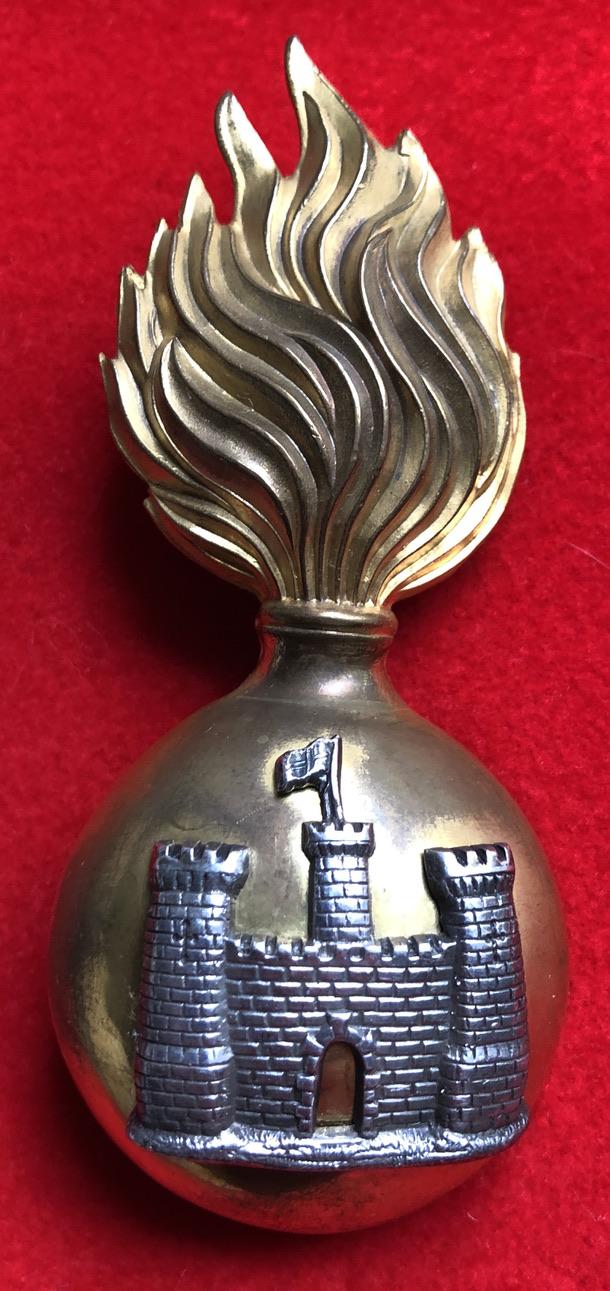 Inniskilling Fus Officer's Fur Cap Grenade
