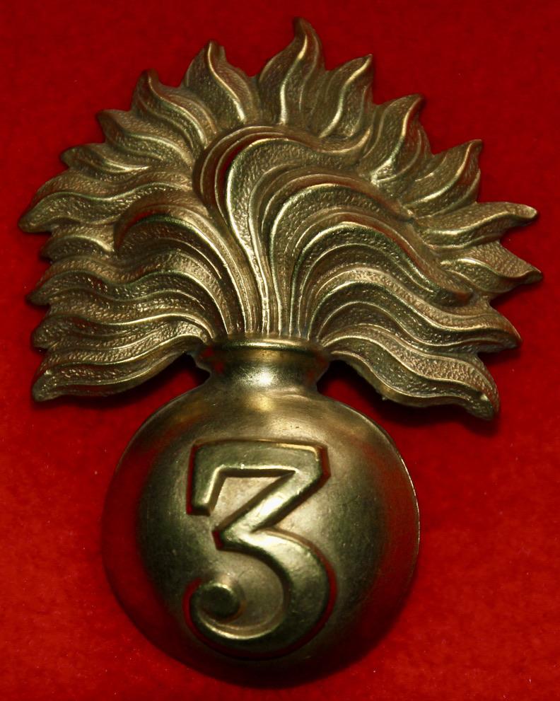 3rd London RV Cap Badge