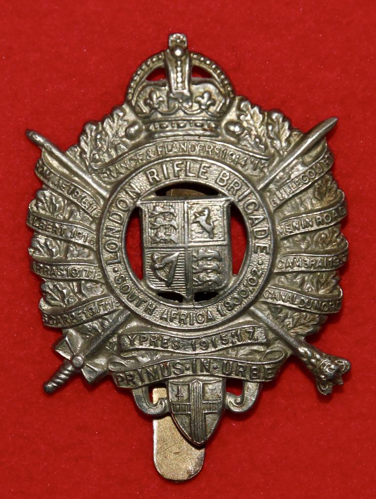 5th London Cap Badge