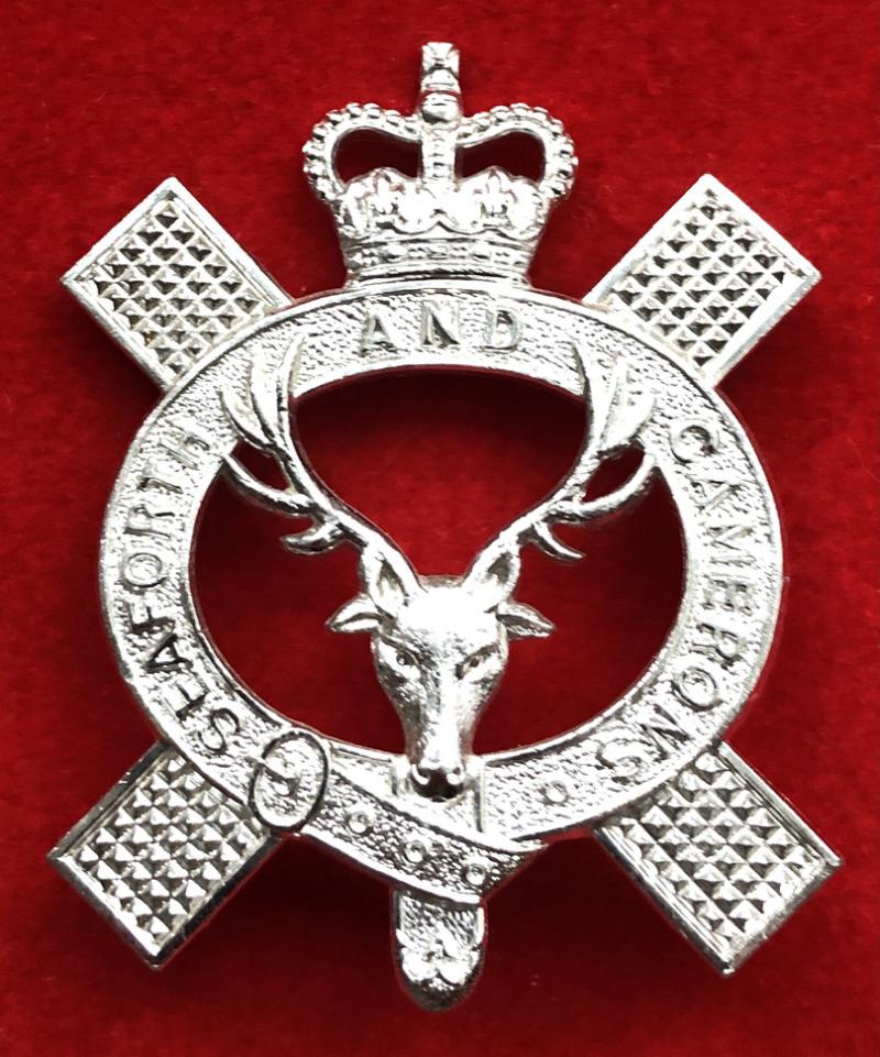 QOH Piper's Glengarry Badge