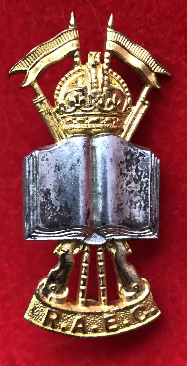 RAEC Officer's Cap Badge