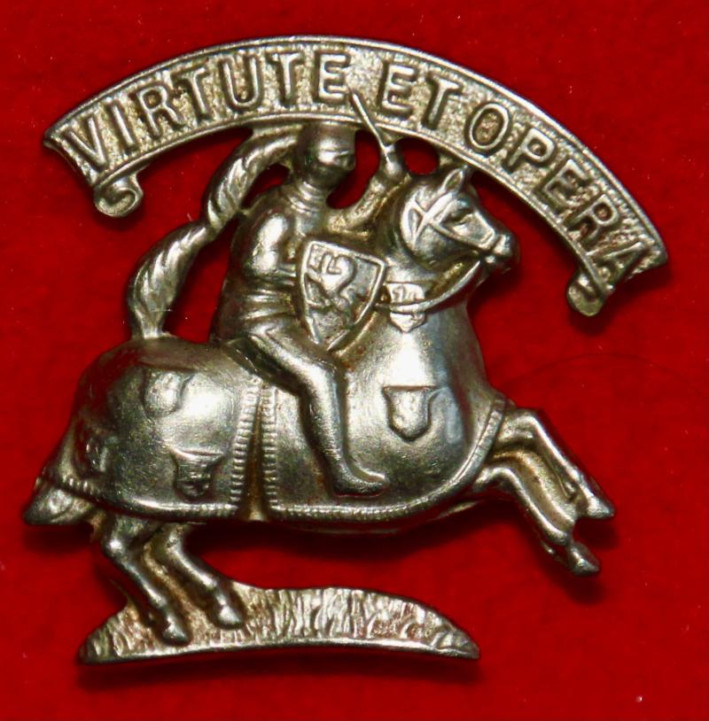 6th VB BW Collar Badge