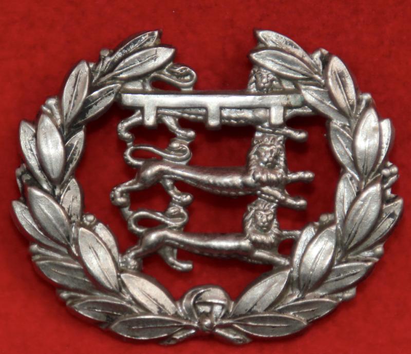 1st VB Leicestershire Collar Badge