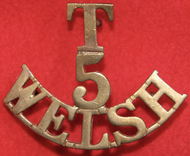 T/5/Welsh Shoulder Title