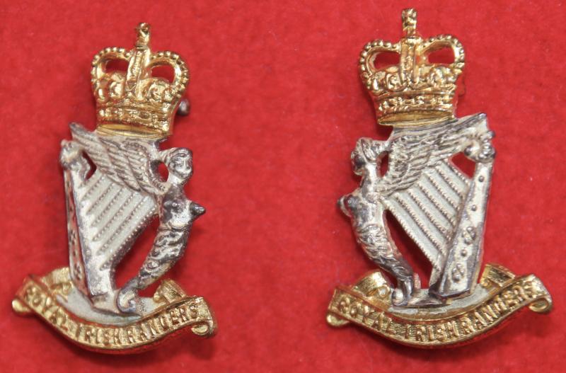 RIR Officer's Collar Badges