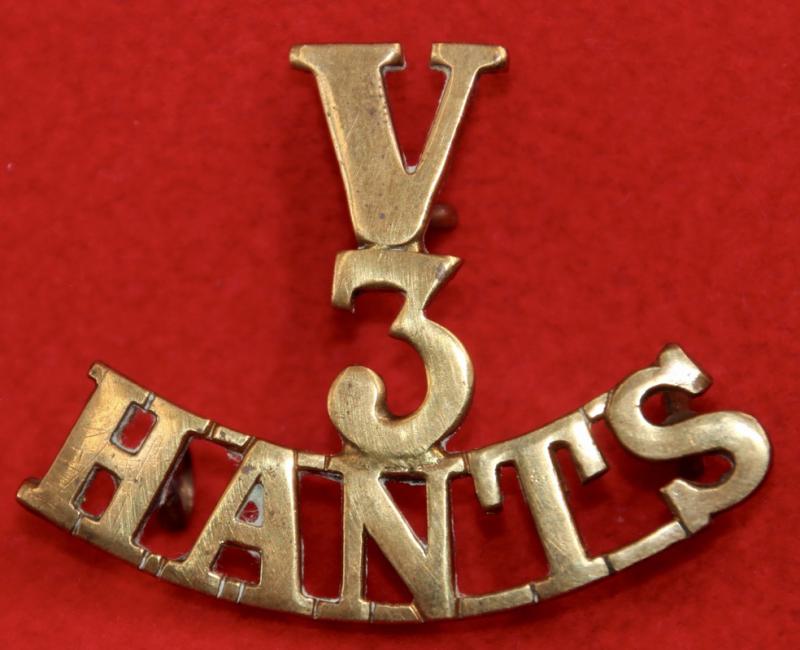V/3/Hants Shoulder Title