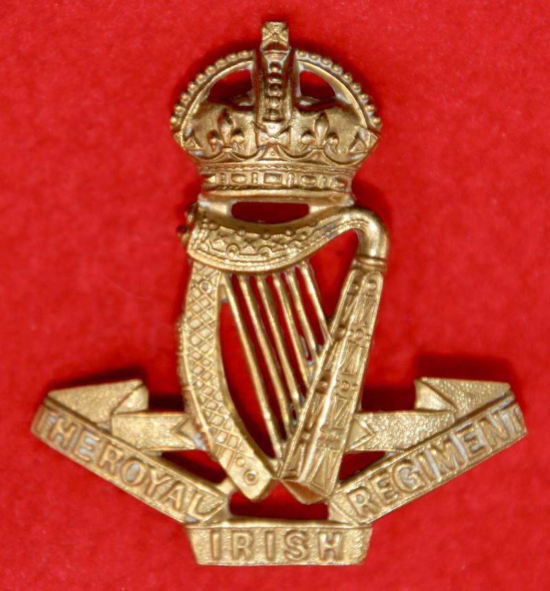 RIR Cap Badge