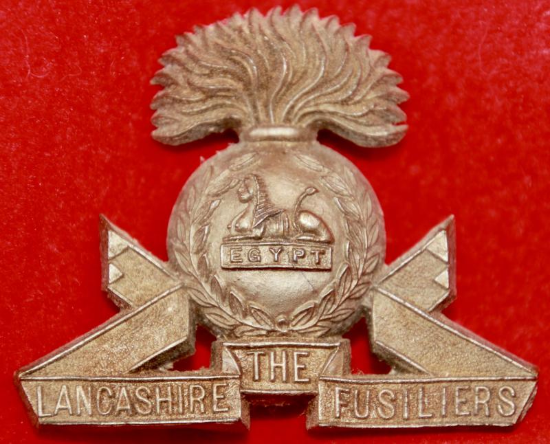 LF Plastic Cap Badge