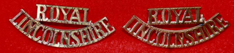 Royal/Lincolnshire Shoulder Titles