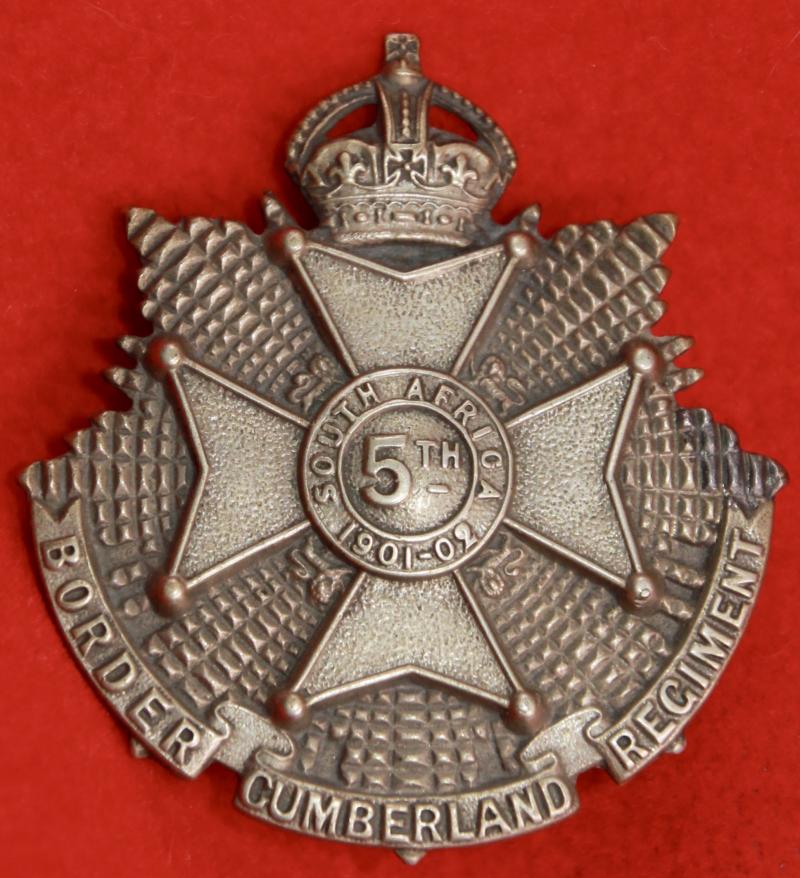 5th Border Cap Badge