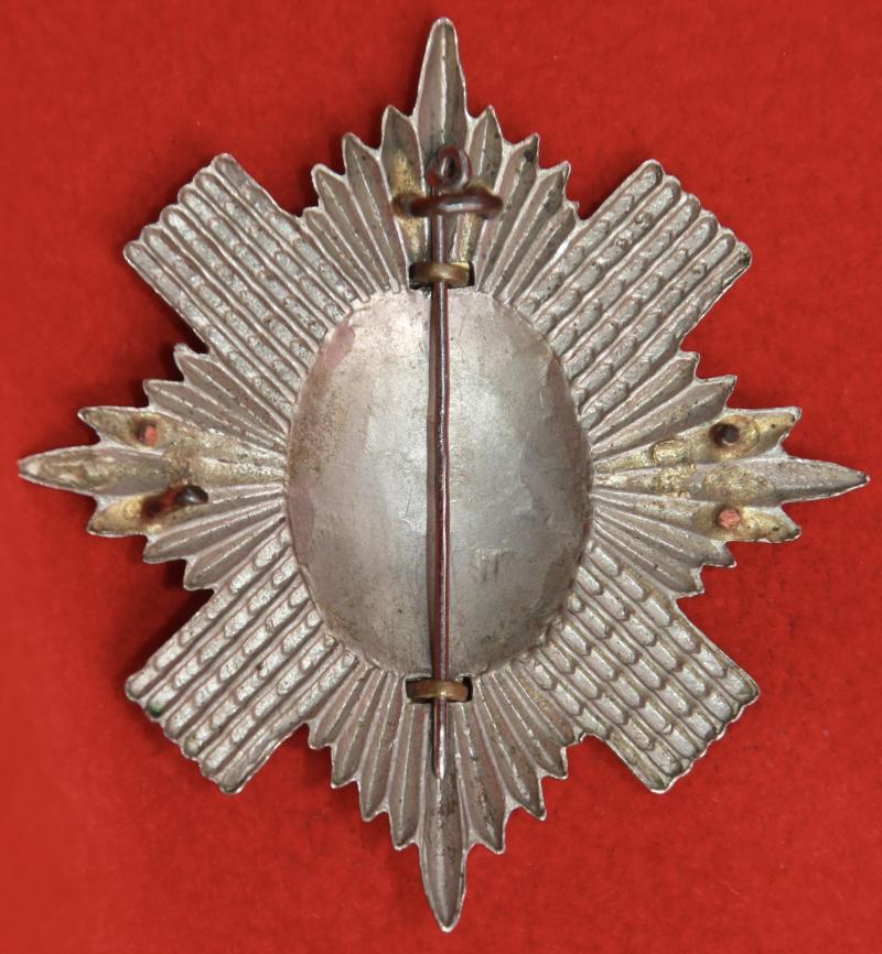 1st Foot Glengarry Badge