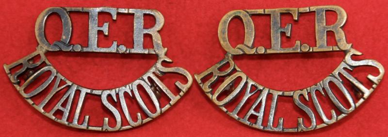 QER/Royal Scots Shoulder Titles