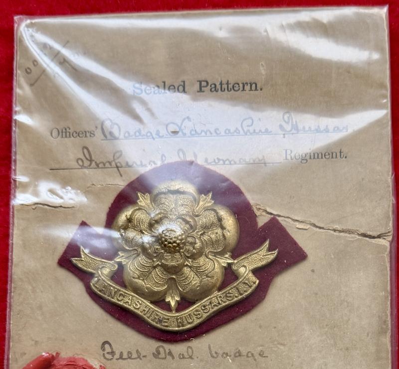 LHIY Officer's Felt Hat Badge