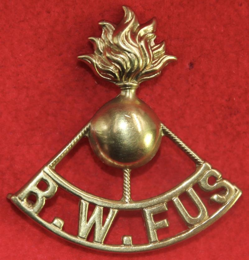 Grenade/R.W. Fus Shoulder Title