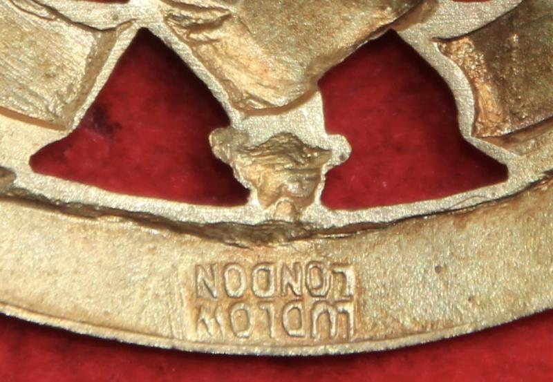 RAOC Officer's 1947-49 Cap Badge