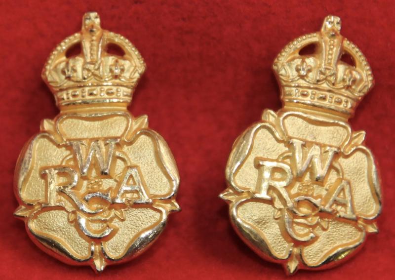 WRAC Officer's Collar Badges