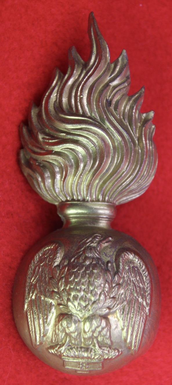 R Irish Fusiliers Fur Cap Grenade
