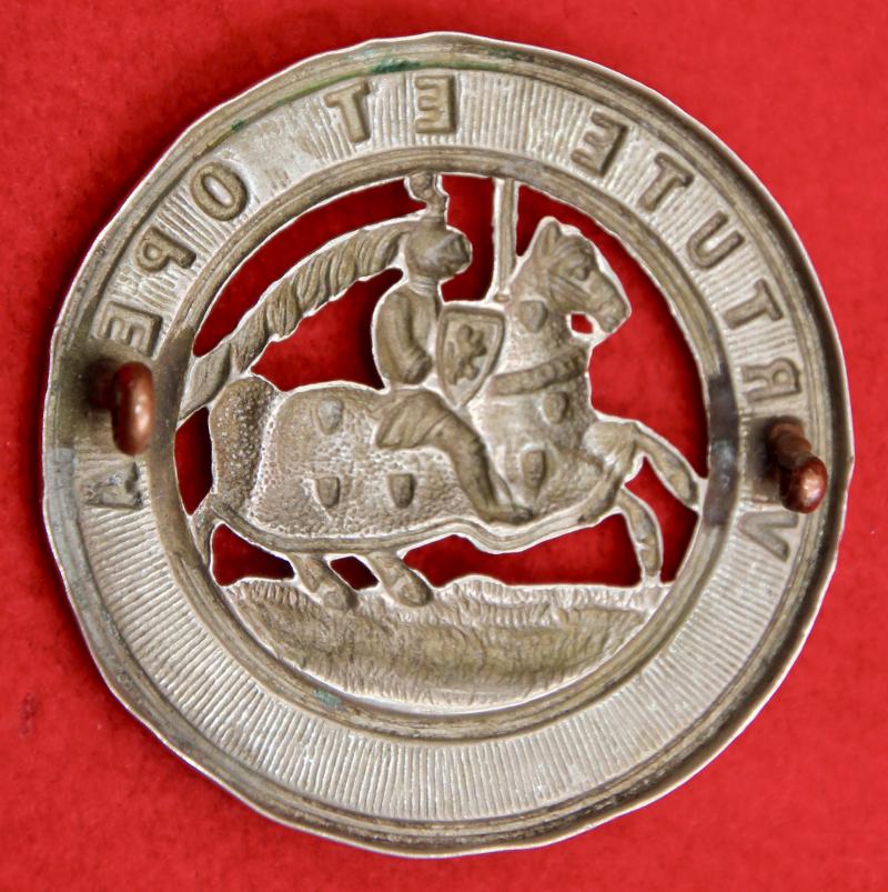 6VB BW Glengarry Badge